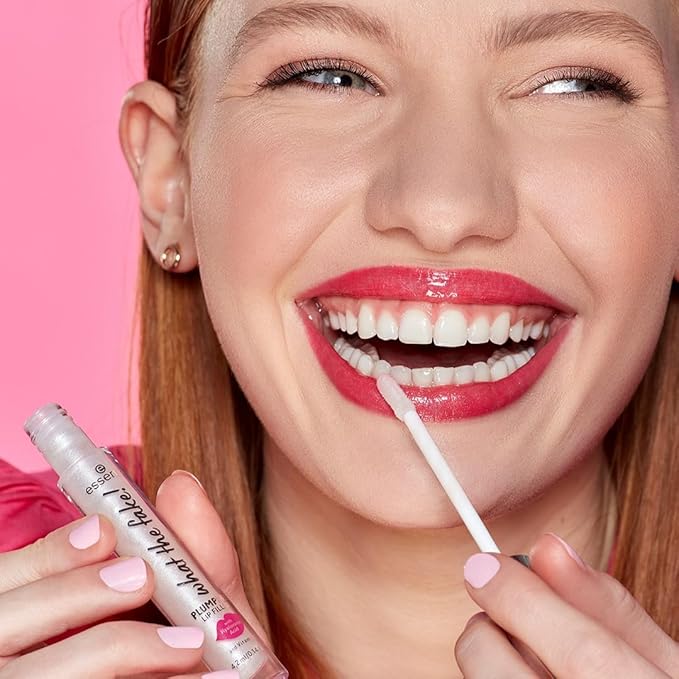 Essence What The Fake! Extreme Plumping Lip Filler& Lipgloss ( Translucent Pearly Fresh).