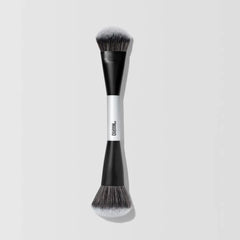 Makeup By Mario F4 Dual-Ended Foundation and Face Brush.