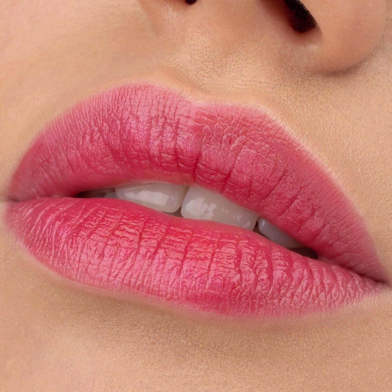 Essence What A Tint! Lip & Cheek Tint 01 Kiss From A Rose.
