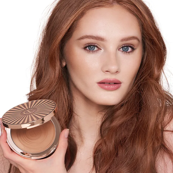 Charlotte Tilbury BEAUTIFUL SKIN SUN-KISSED GLOW BRONZER 1 Fair. - Image 2