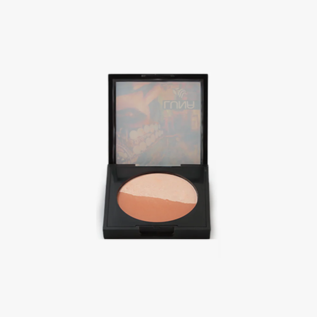 Luna 3D Tan Control Bronzing Powder 02 Tan Glow.